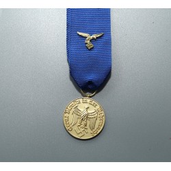 Luftwaffe 12 Years Service gold Medal