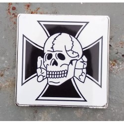 Totenkopf/Eisernes Kreuz