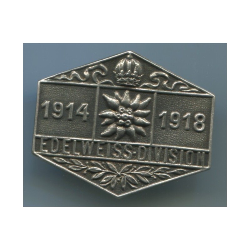 Distintivo EdelweissDivision 19141918. Dimensioni: 36x30 mm