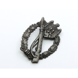 WW2 Infantry Assault silver badge
