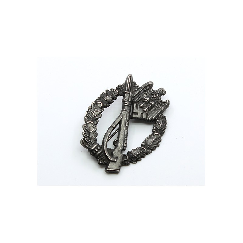 WW2 Infantry Assault silver badge