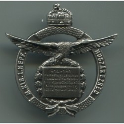 Hussar Regimental Badge with the inscriptionM. KIR. 1. Nepf. Huszar ezred. Dimensions: 45x45 mm
