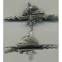 Distintivo da tiratore scelto del Reggimento Cacciatori