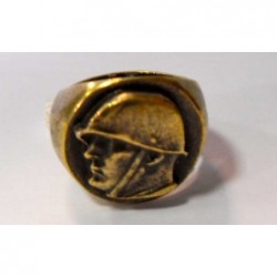 Mussolinis Ring aus Messig 25 mm