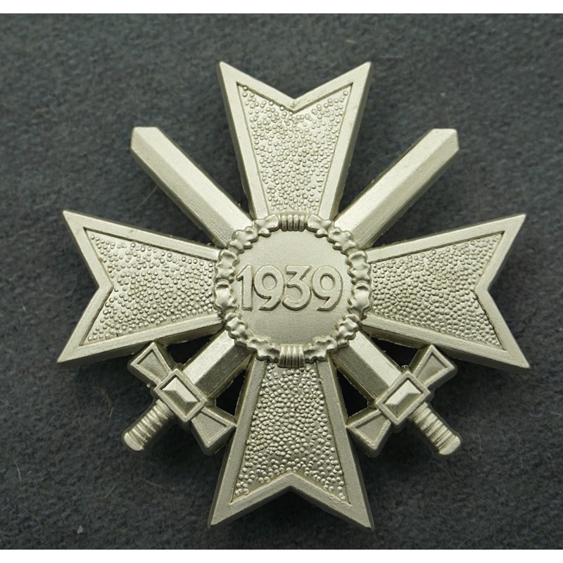 1957 Croce al merito di guerra 1a classe con spade