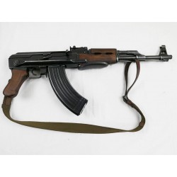 Weapon Replica Ak47...