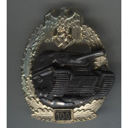 Panzerkampfwagen 100 actions badge