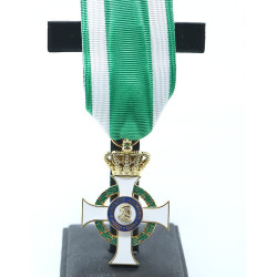 Royal Saxon Order of Albrecht medal cross