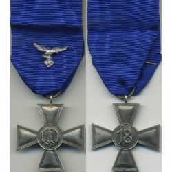 LW cruz de plata 18 años